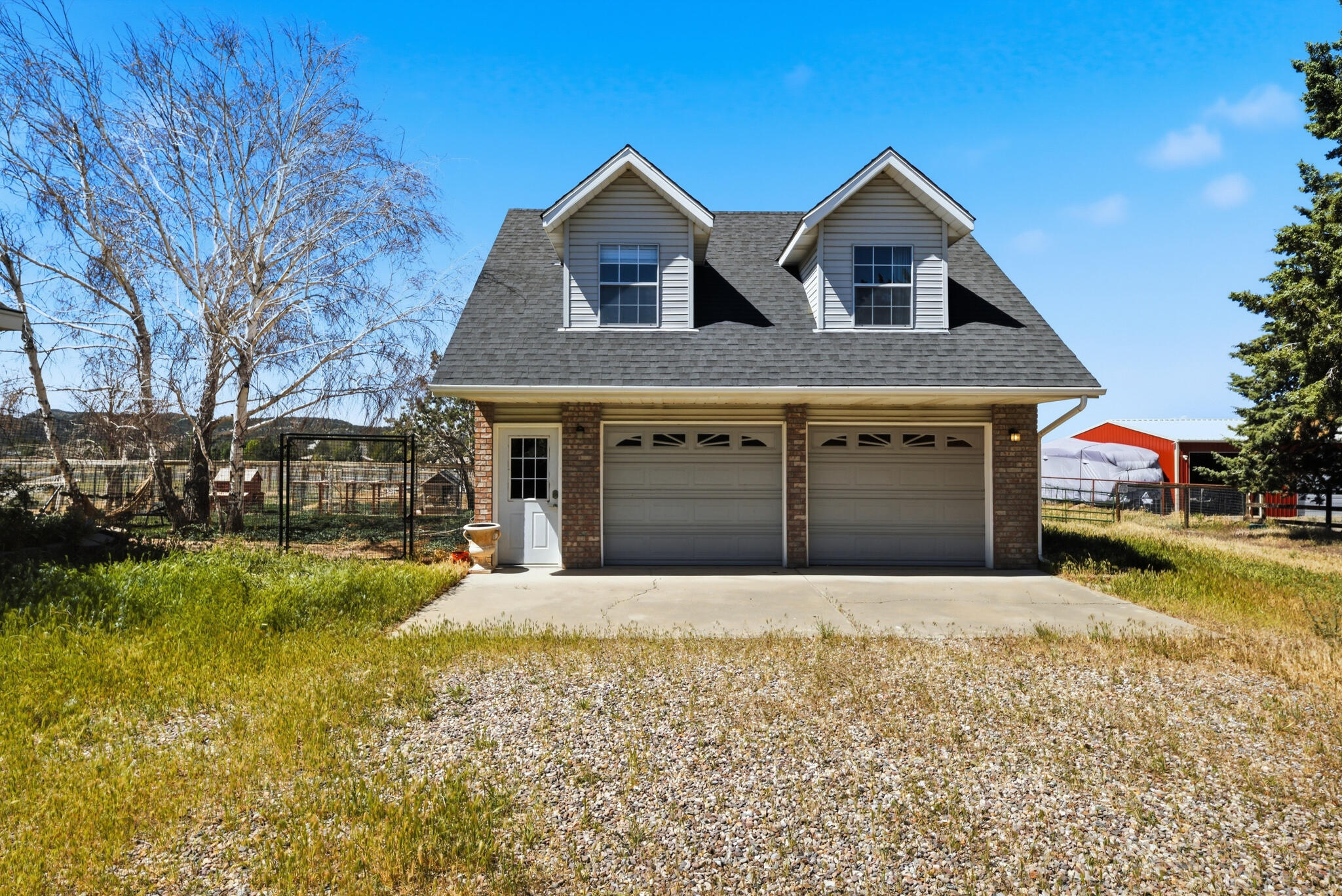 DAMMERON VALLEY FARMS - Residential