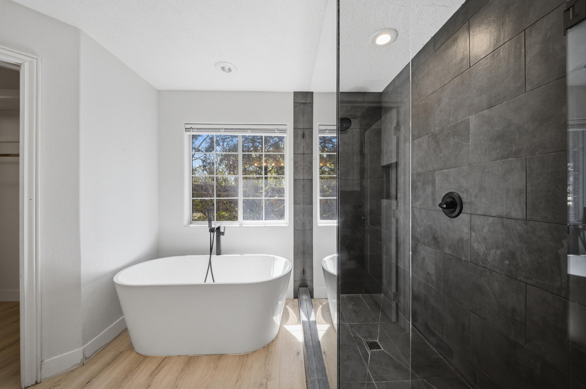 DAMMERON VALLEY FARMS - Residential