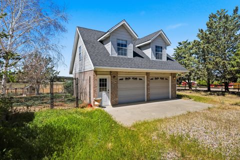Tiny photo for 885 N HORSEMANS PARK DR, Dammeron Valley, UT 84783 (MLS # 26-271708)