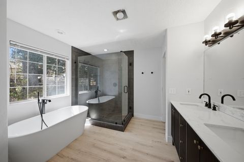 Tiny photo for 885 N HORSEMANS PARK DR, Dammeron Valley, UT 84783 (MLS # 26-271708)