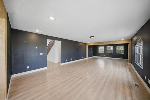 Tiny photo for 885 N HORSEMANS PARK DR, Dammeron Valley, UT 84783 (MLS # 26-271708)