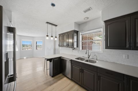 Tiny photo for 885 N HORSEMANS PARK DR, Dammeron Valley, UT 84783 (MLS # 26-271708)