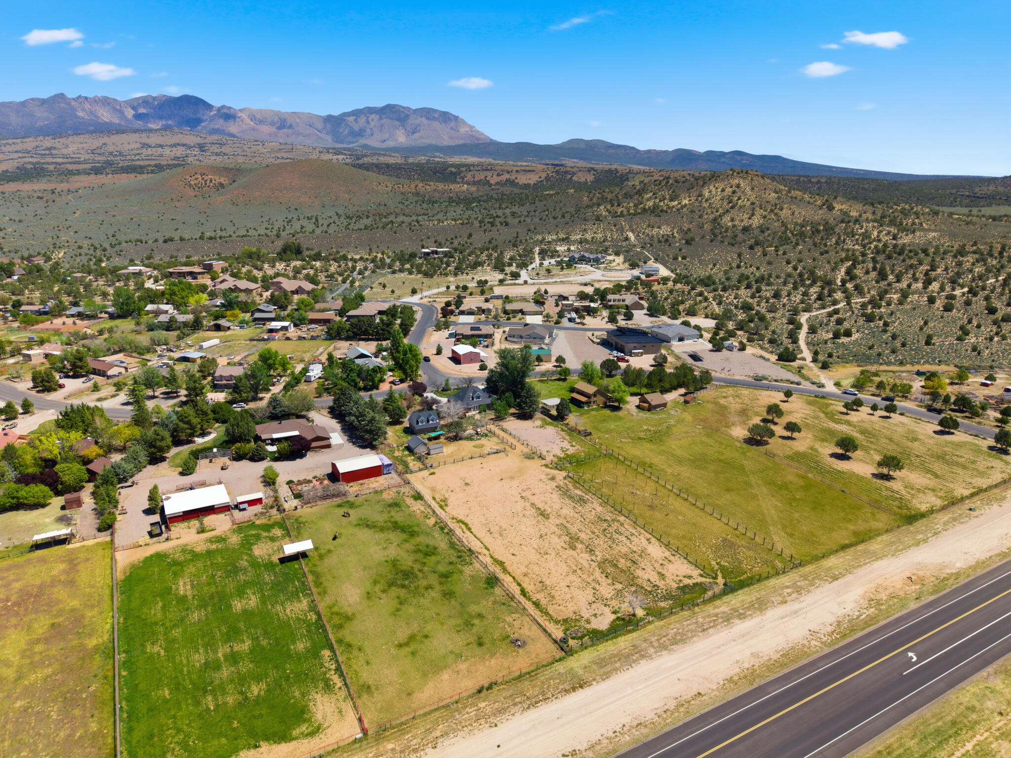 DAMMERON VALLEY FARMS - Residential