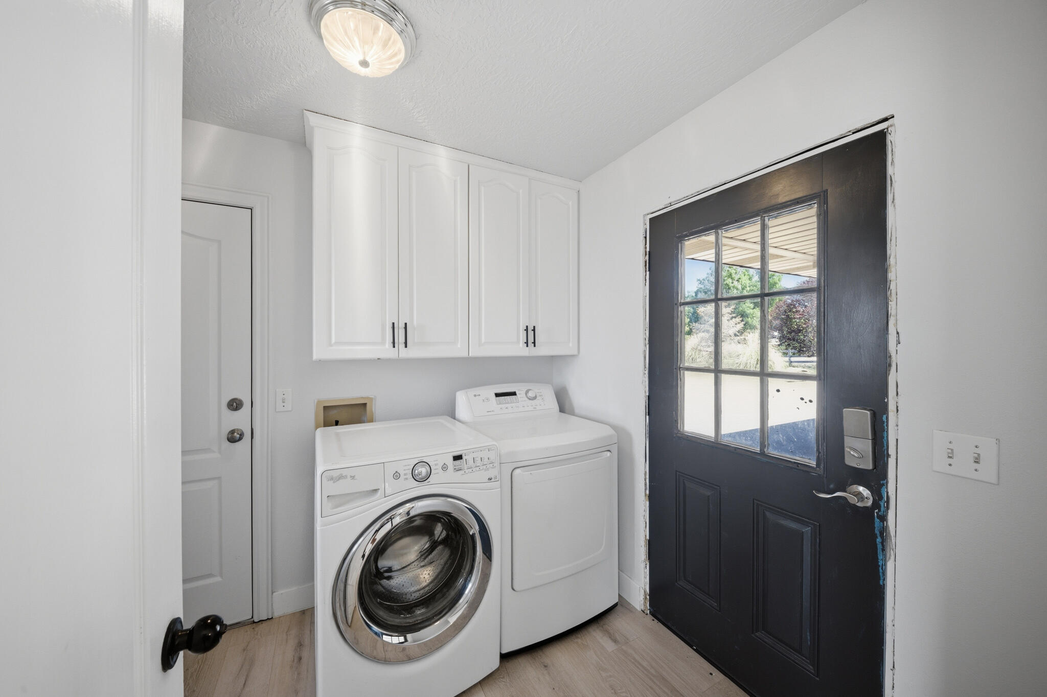 DAMMERON VALLEY FARMS - Residential