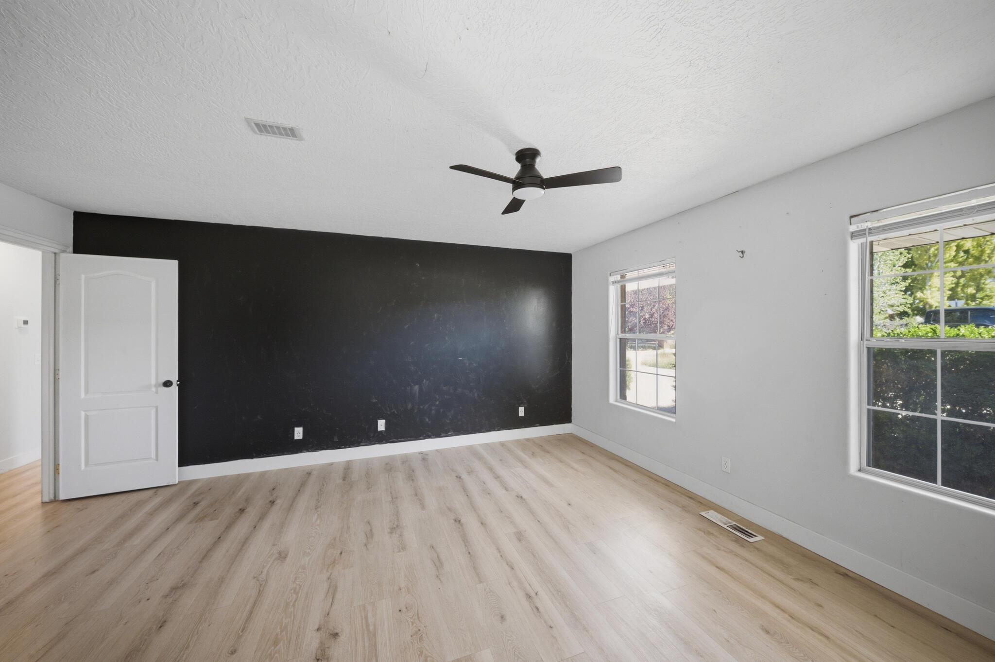 DAMMERON VALLEY FARMS - Residential