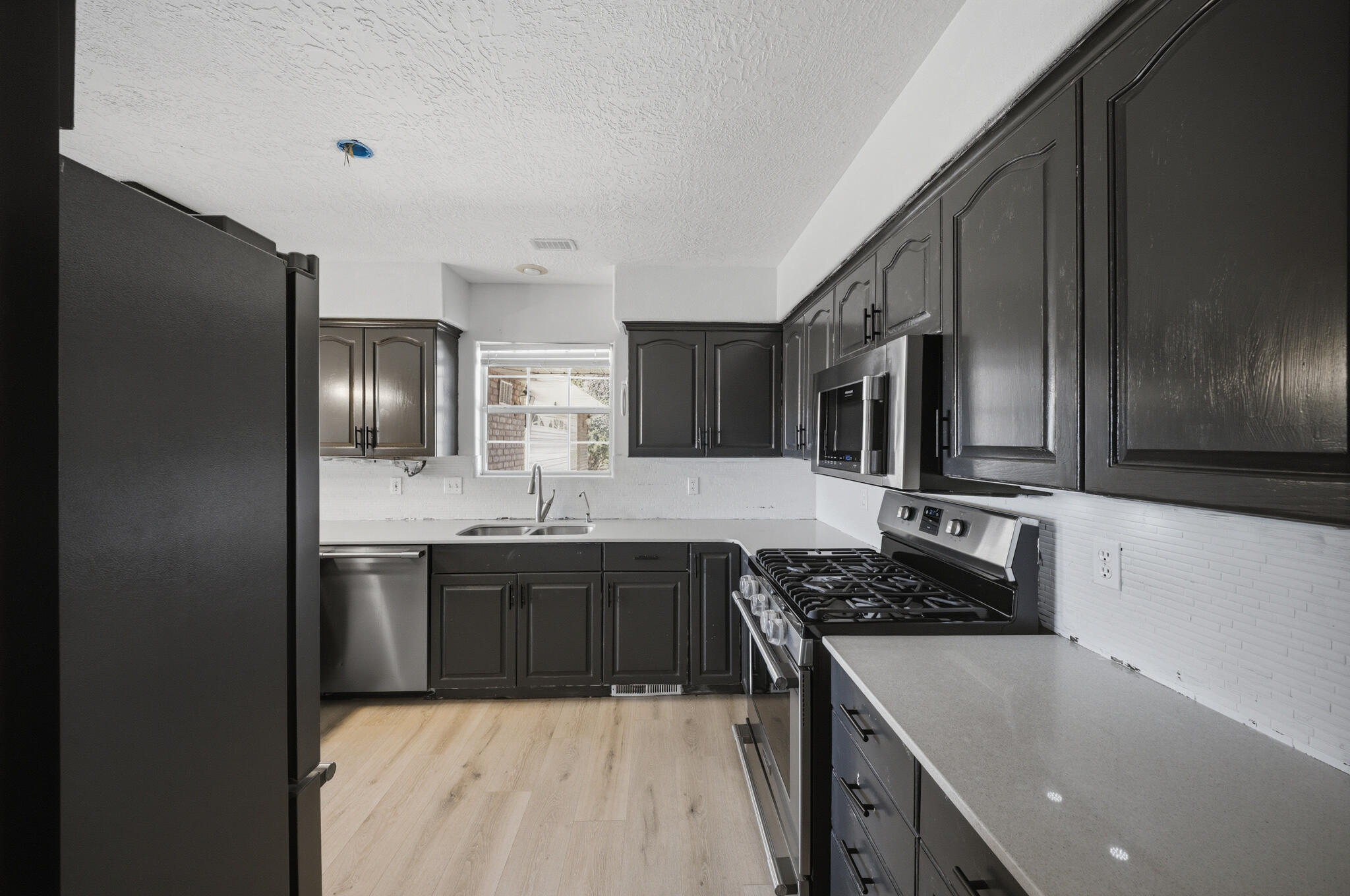 DAMMERON VALLEY FARMS - Residential