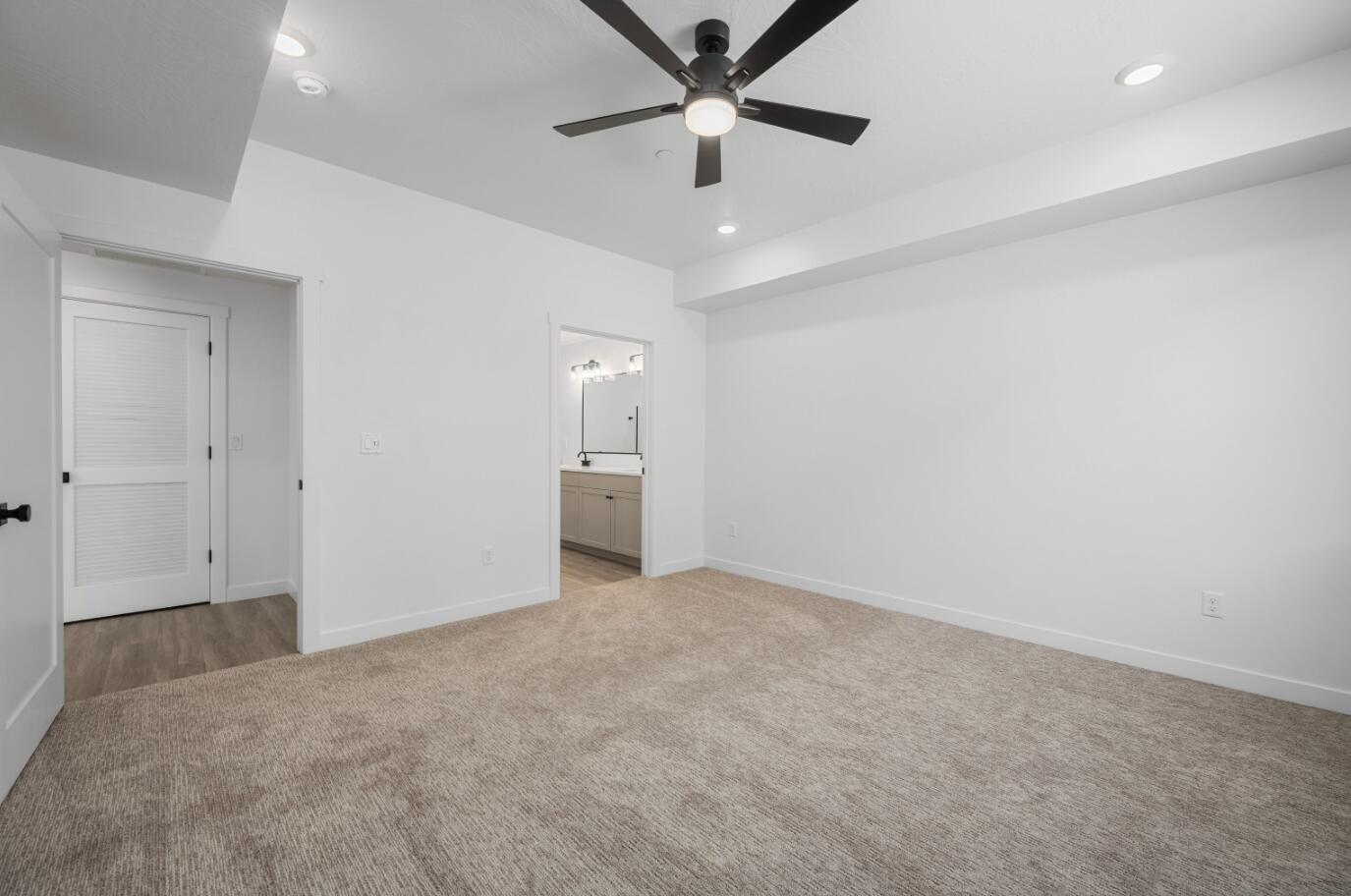 CORAL SPRINGS CONDOMINIUMS - Residential