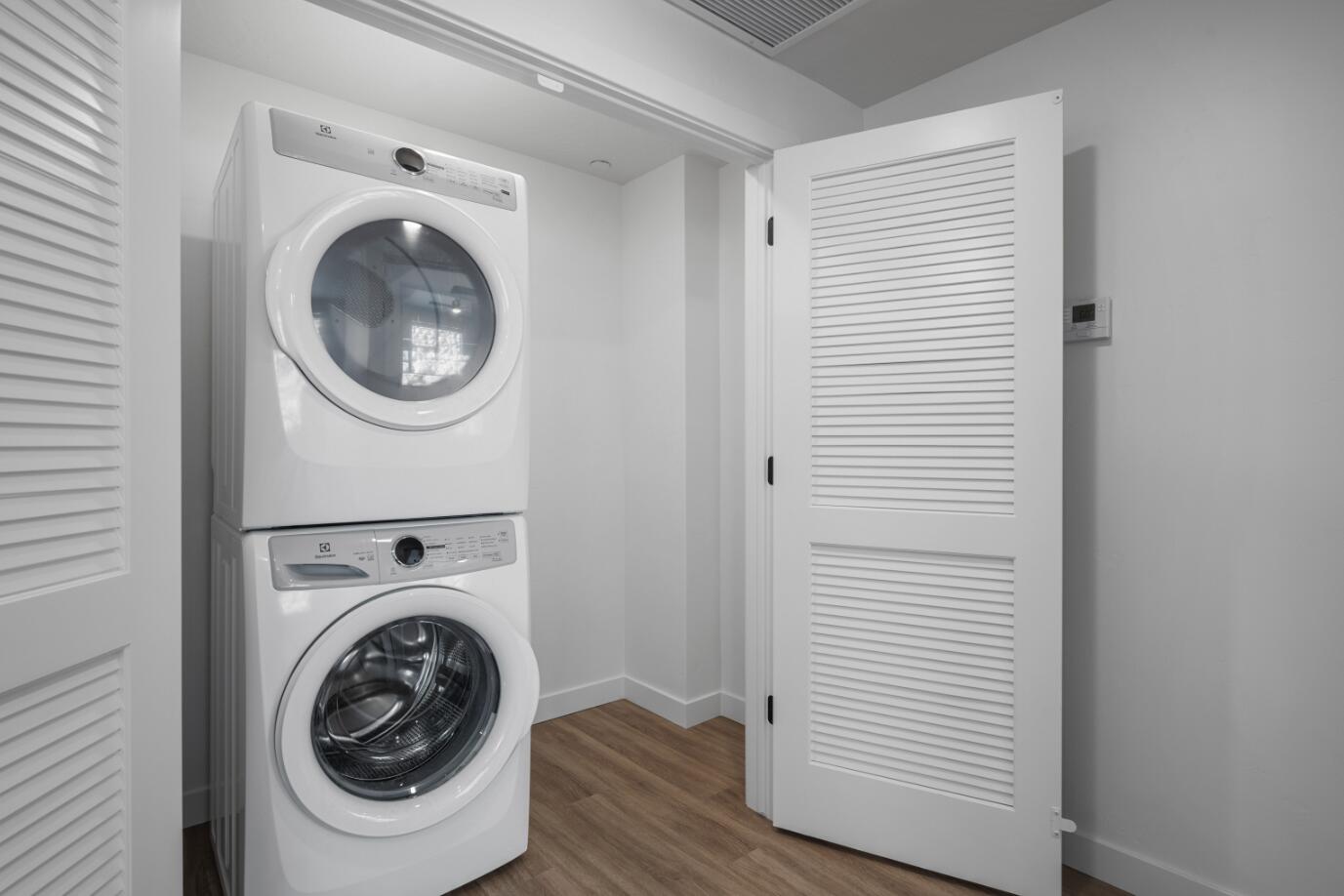 CORAL SPRINGS CONDOMINIUMS - Residential