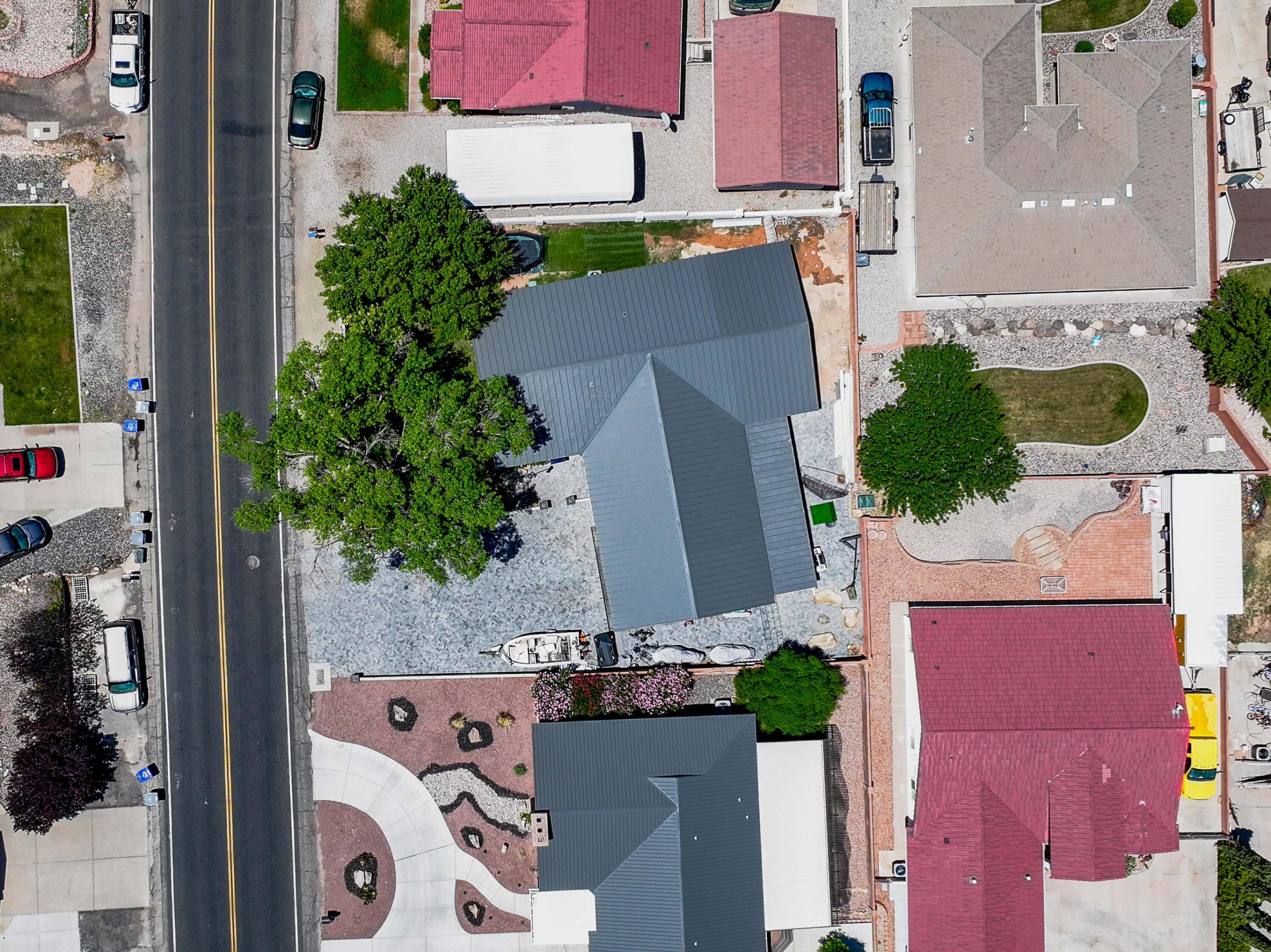 BLOOMINGTON HILLS - Residential