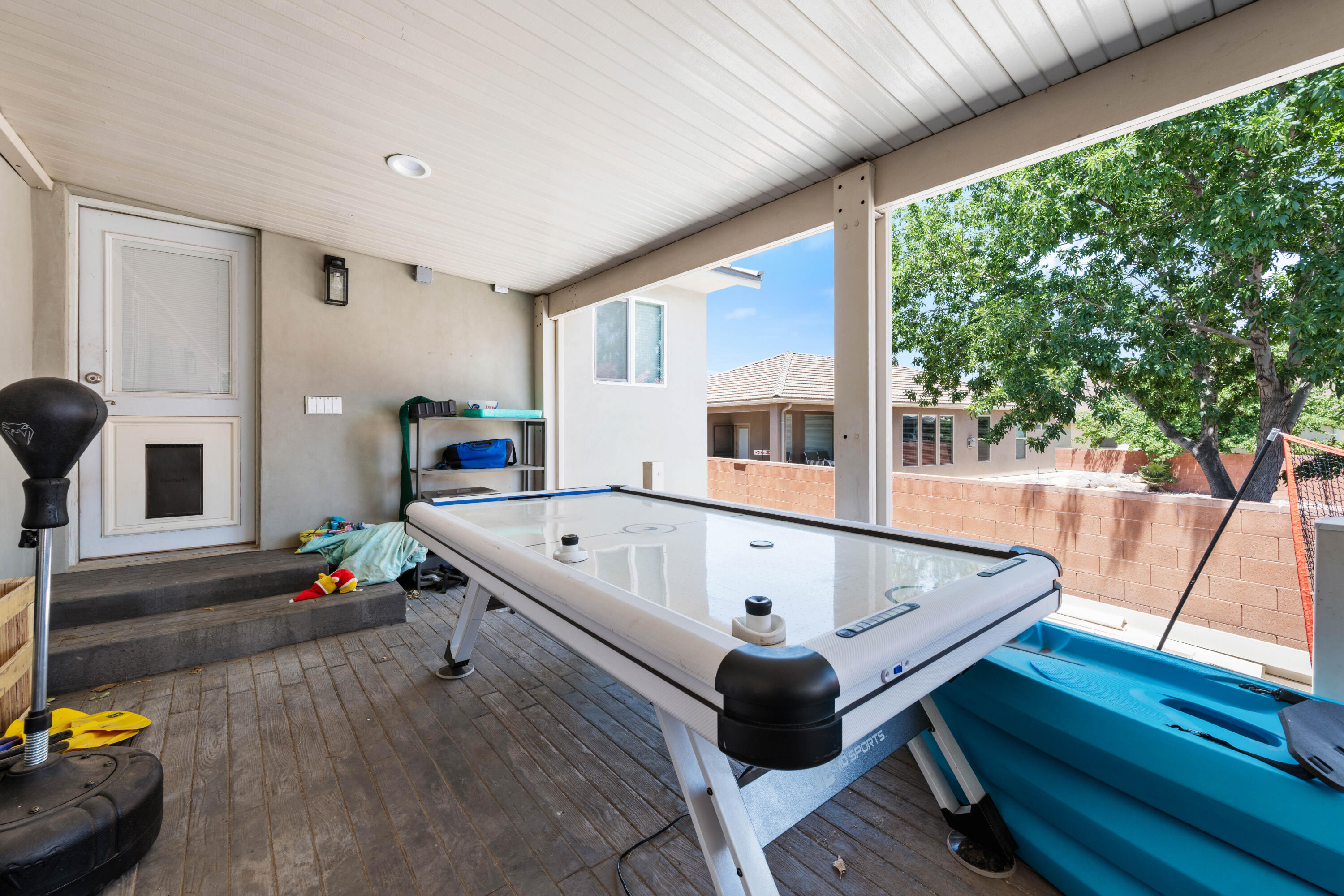 BLOOMINGTON HILLS - Residential