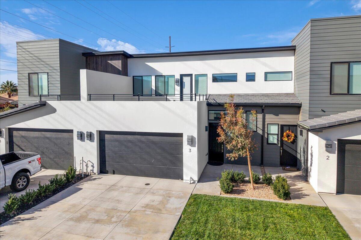 EAGLE POINTE - Residential