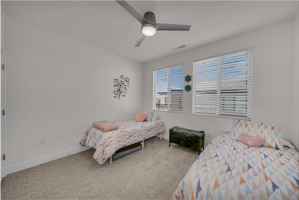 EAGLE POINTE - Residential