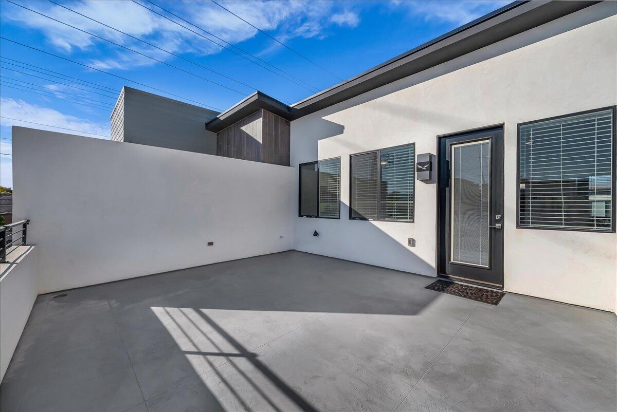 EAGLE POINTE - Residential