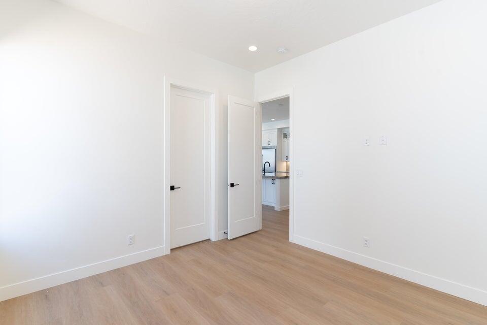 ATKINVILLE TOWNHOMES AT DESERT COLOR - Residential