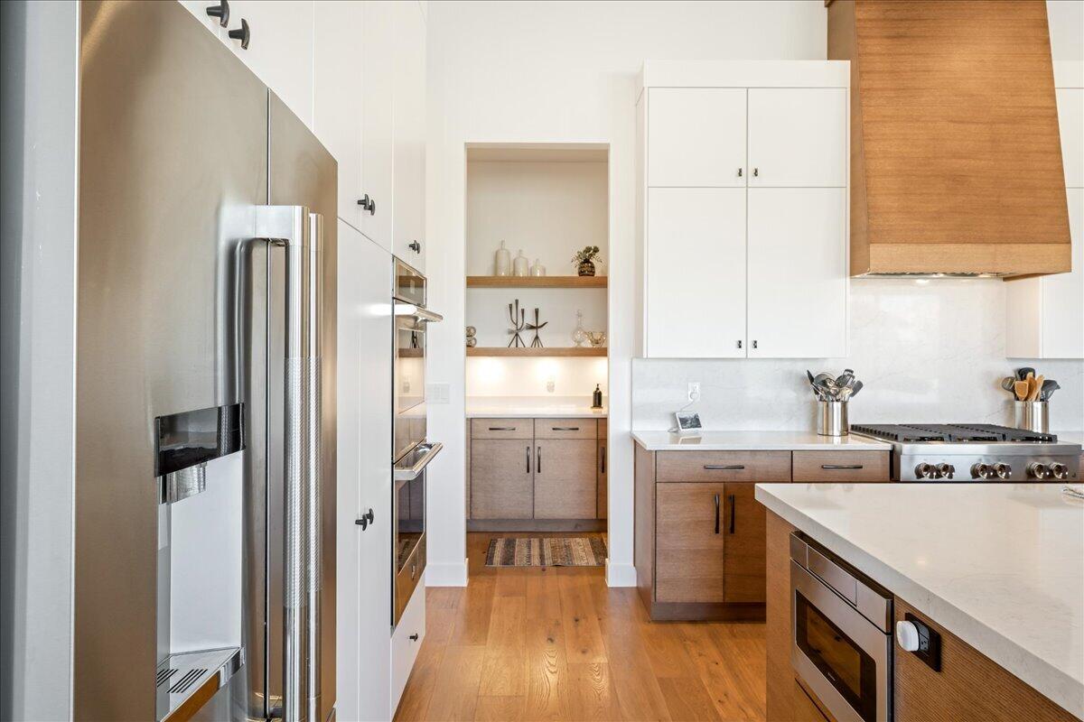 LEDGES OF SG YELLOW KNOLLS - Residential