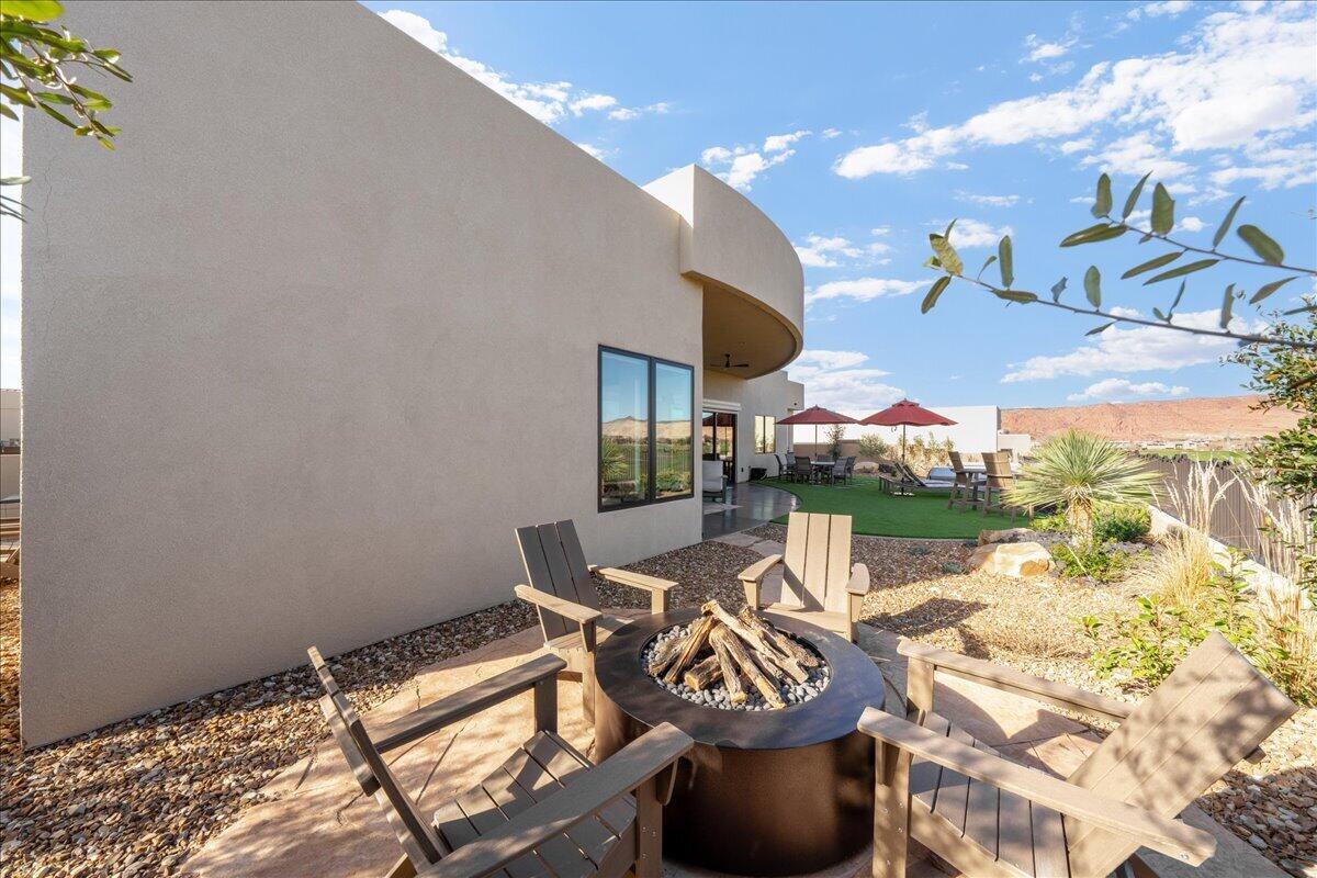 LEDGES OF SG YELLOW KNOLLS - Residential