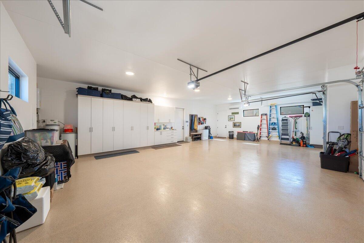 LEDGES OF SG YELLOW KNOLLS - Residential