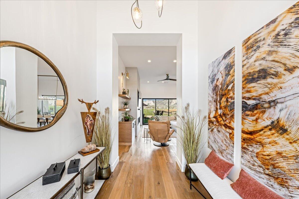 LEDGES OF SG YELLOW KNOLLS - Residential