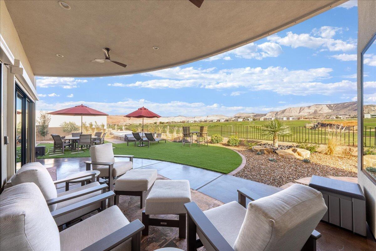 LEDGES OF SG YELLOW KNOLLS - Residential