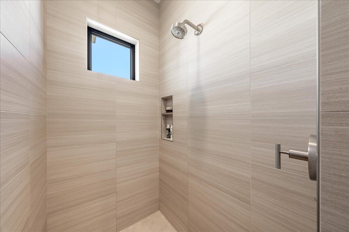 LEDGES OF SG YELLOW KNOLLS - Residential