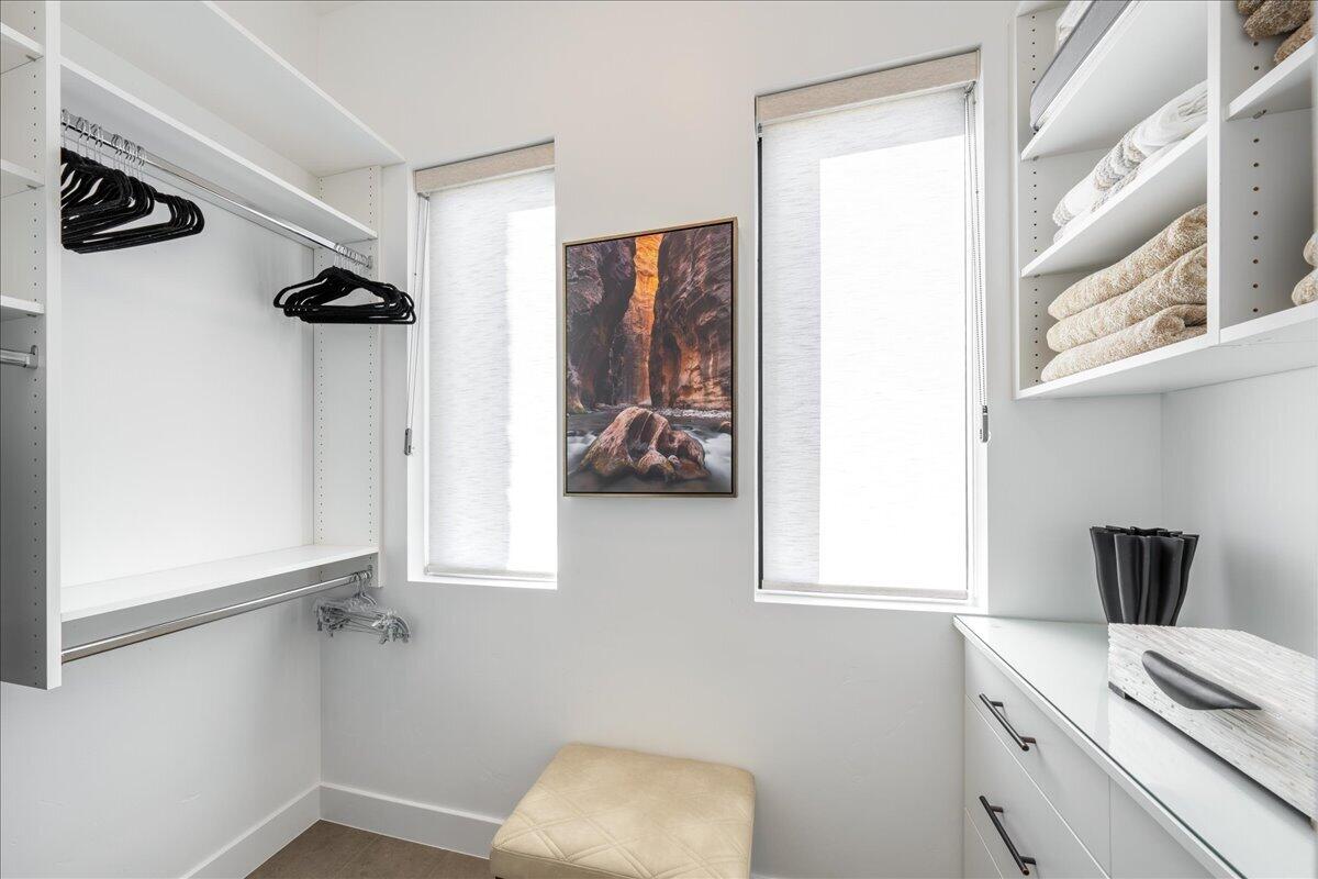 LEDGES OF SG YELLOW KNOLLS - Residential