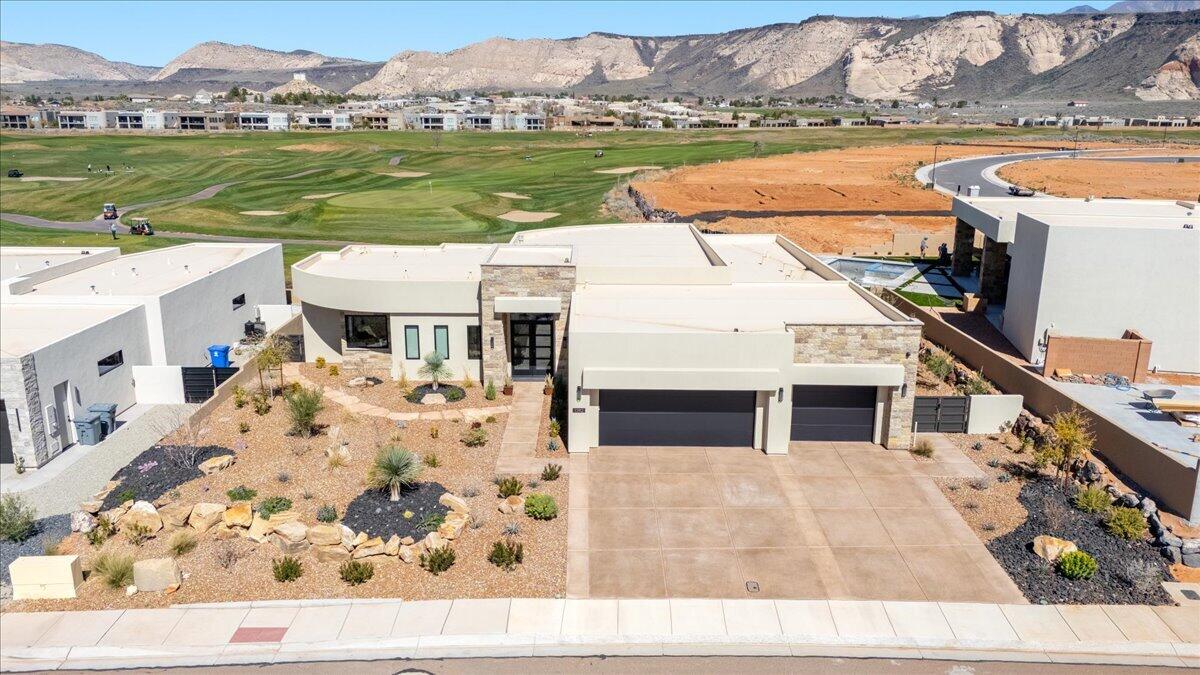 LEDGES OF SG YELLOW KNOLLS - Residential