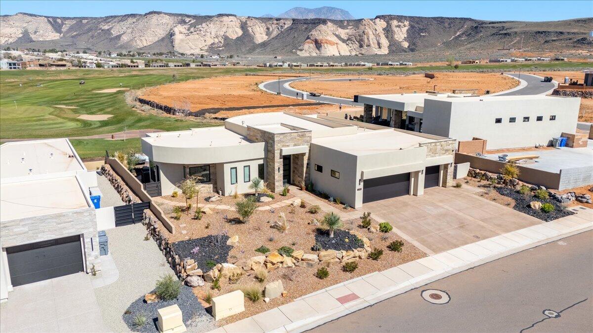 LEDGES OF SG YELLOW KNOLLS - Residential