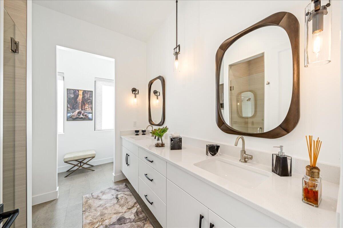 LEDGES OF SG YELLOW KNOLLS - Residential