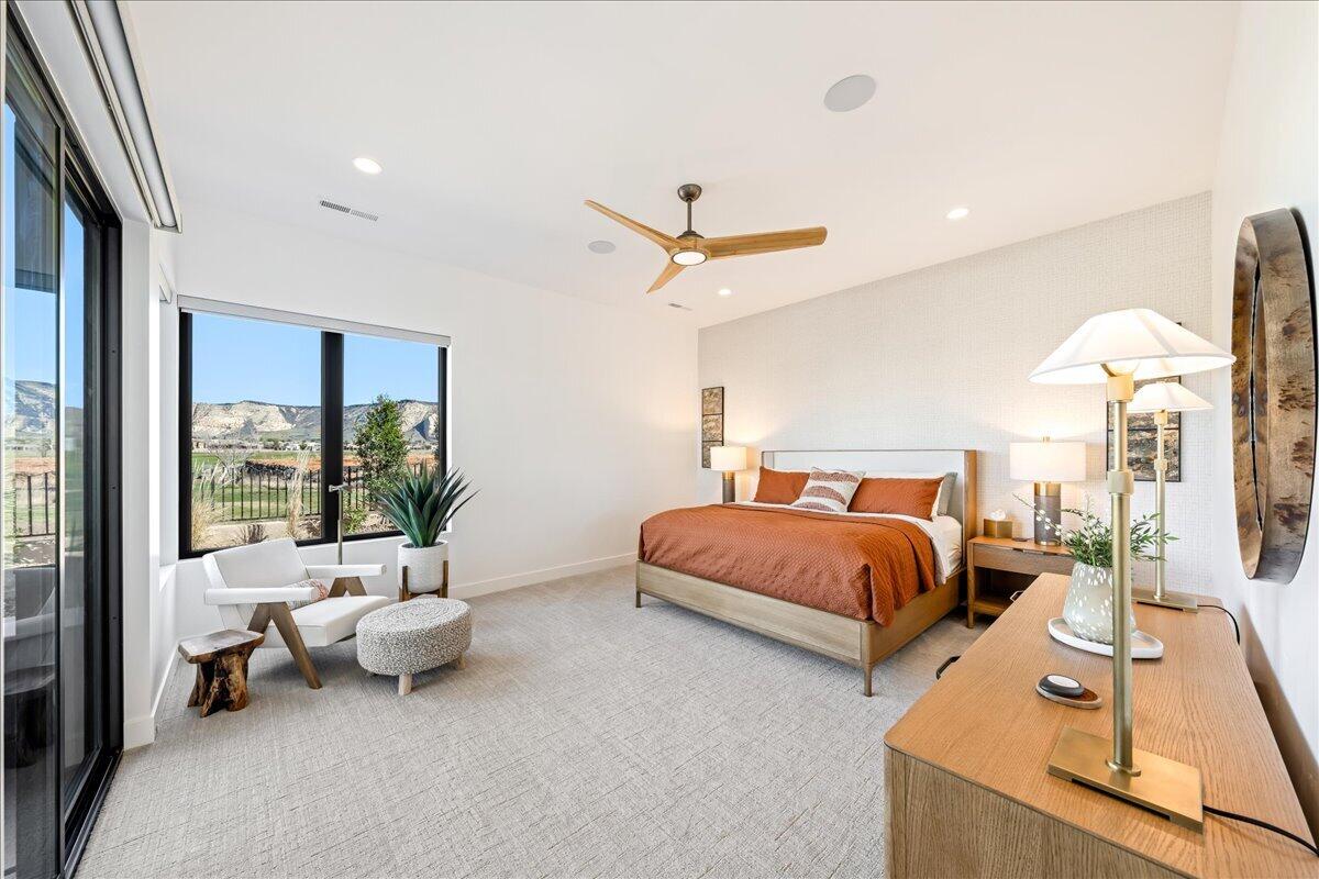 LEDGES OF SG YELLOW KNOLLS - Residential