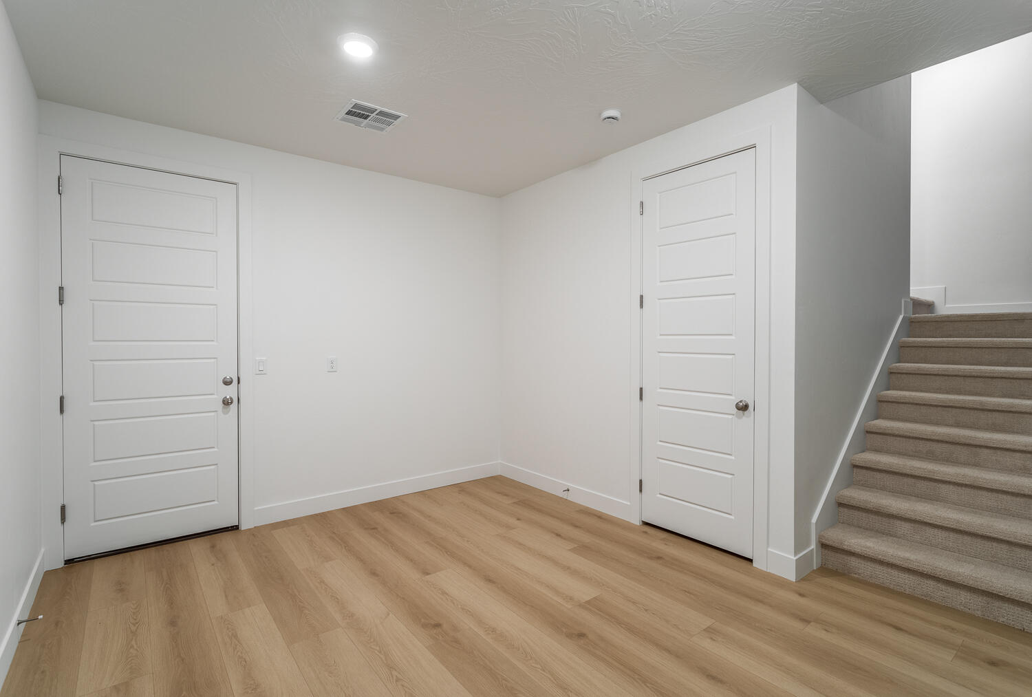 BECCO CREEK AT DIVARIO - Residential