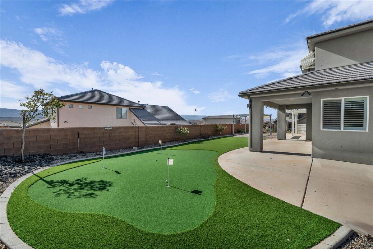 DESERT HEIGHTS - Residential