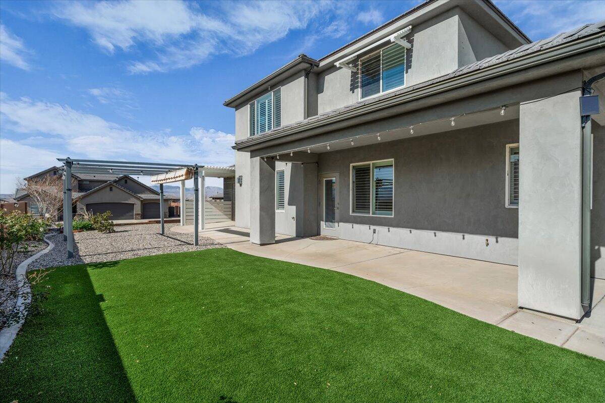 DESERT HEIGHTS - Residential