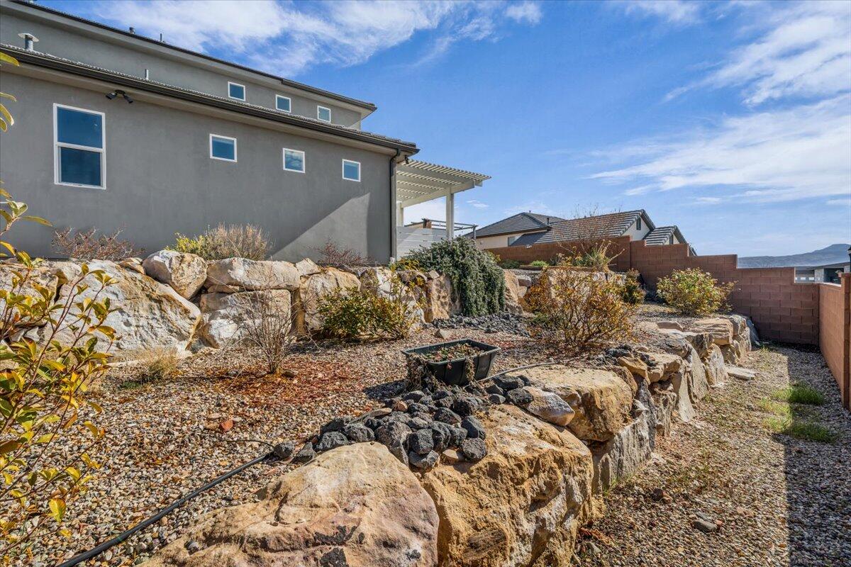 DESERT HEIGHTS - Residential