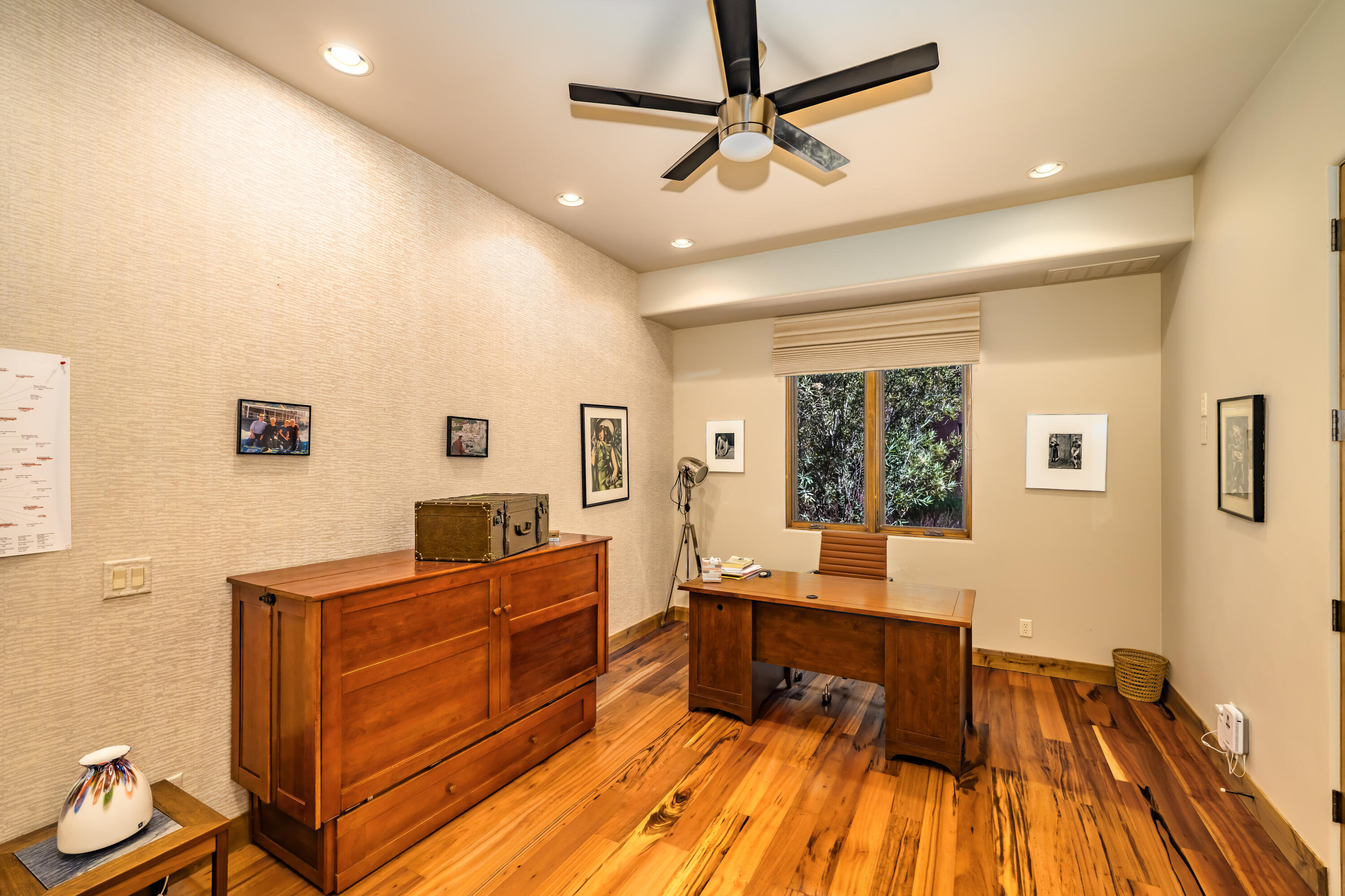 KACHINA SPRINGS EAST AT ENTRADA - Residential