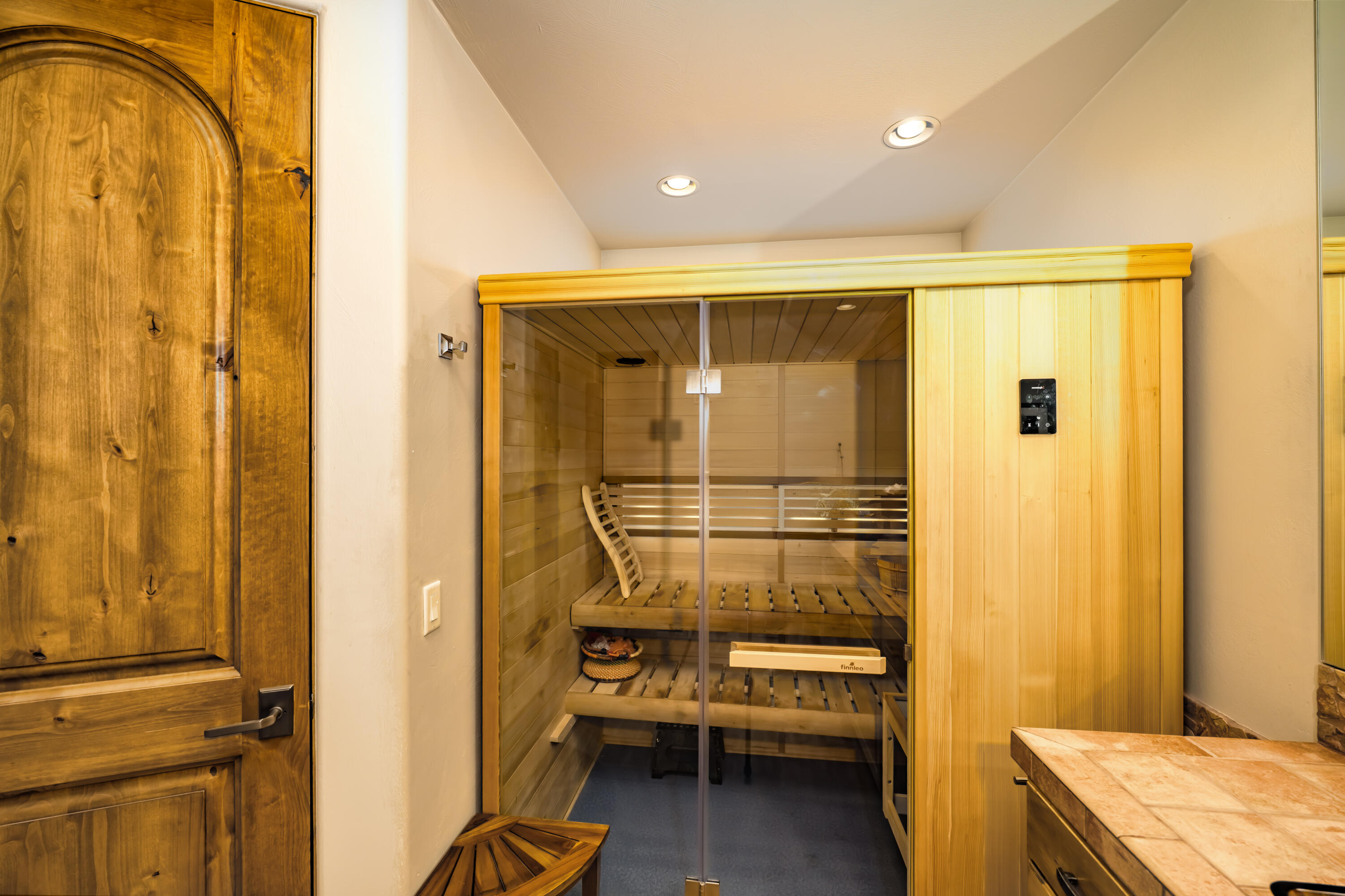 KACHINA SPRINGS EAST AT ENTRADA - Residential