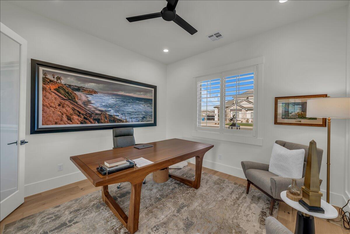 MOORLAND PARK - Residential