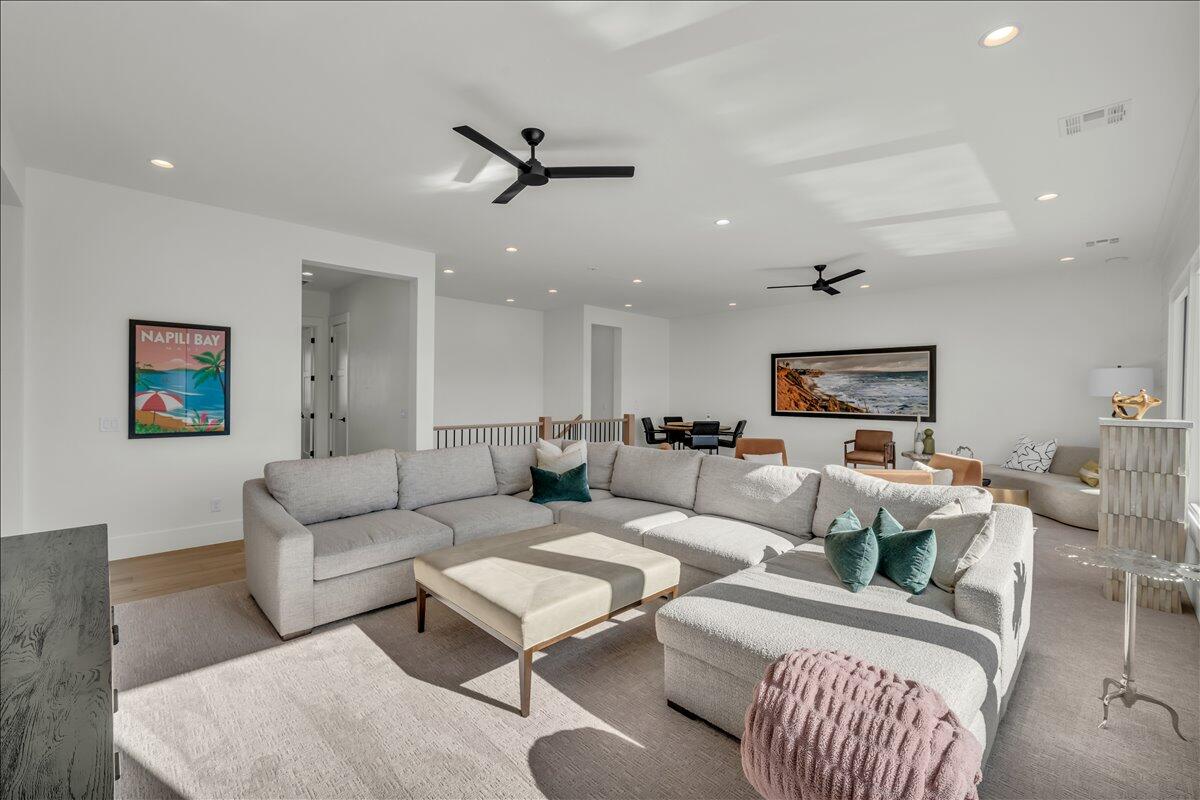 MOORLAND PARK - Residential