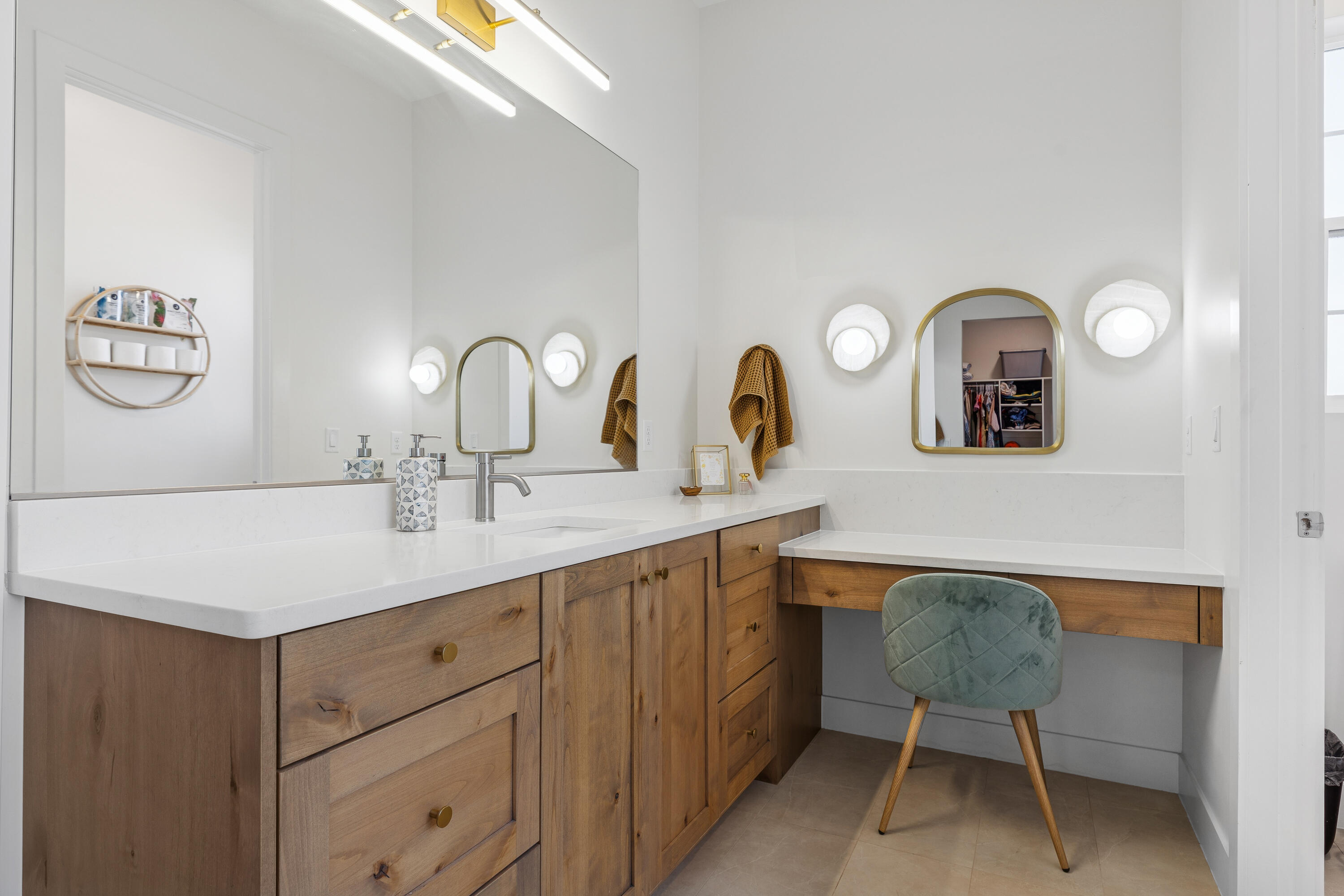 ROADRUNNER RIDGE - Residential