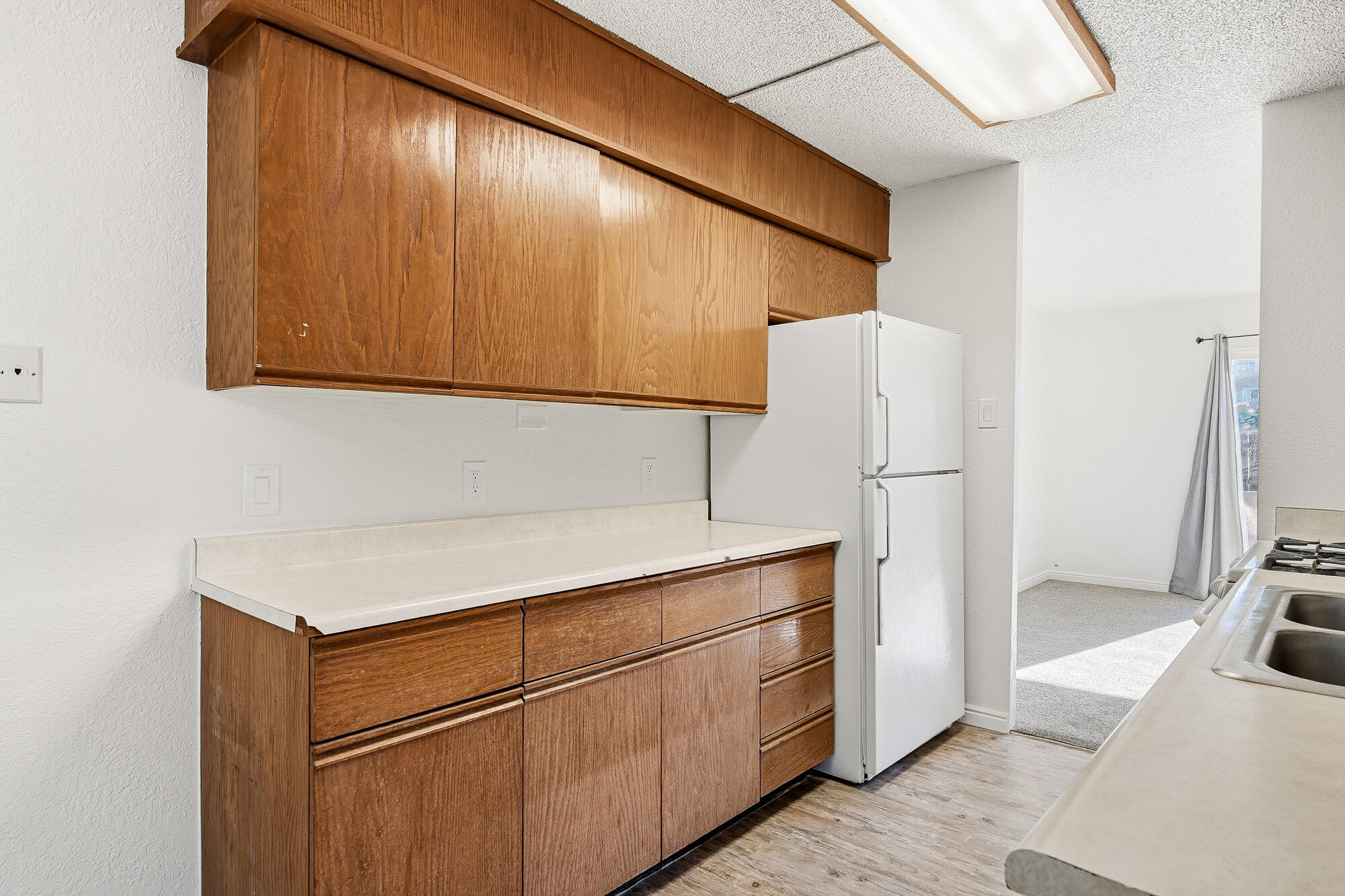 EAST RIDGE - Residential Income