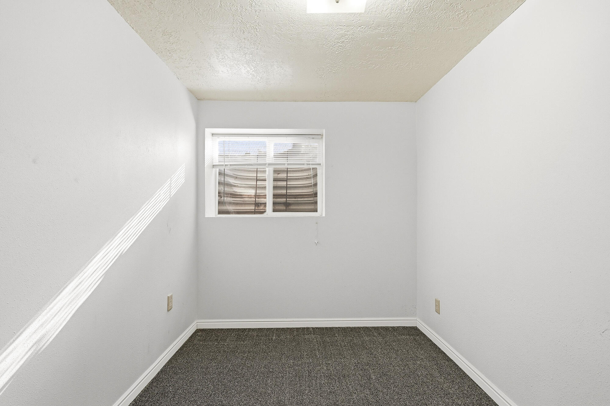 EAST RIDGE - Residential Income