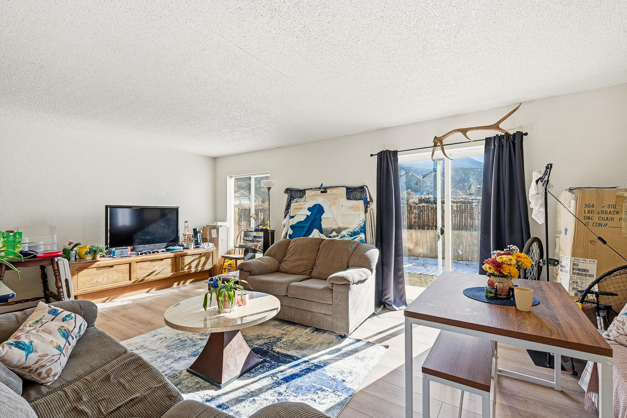 EAST RIDGE - Residential Income