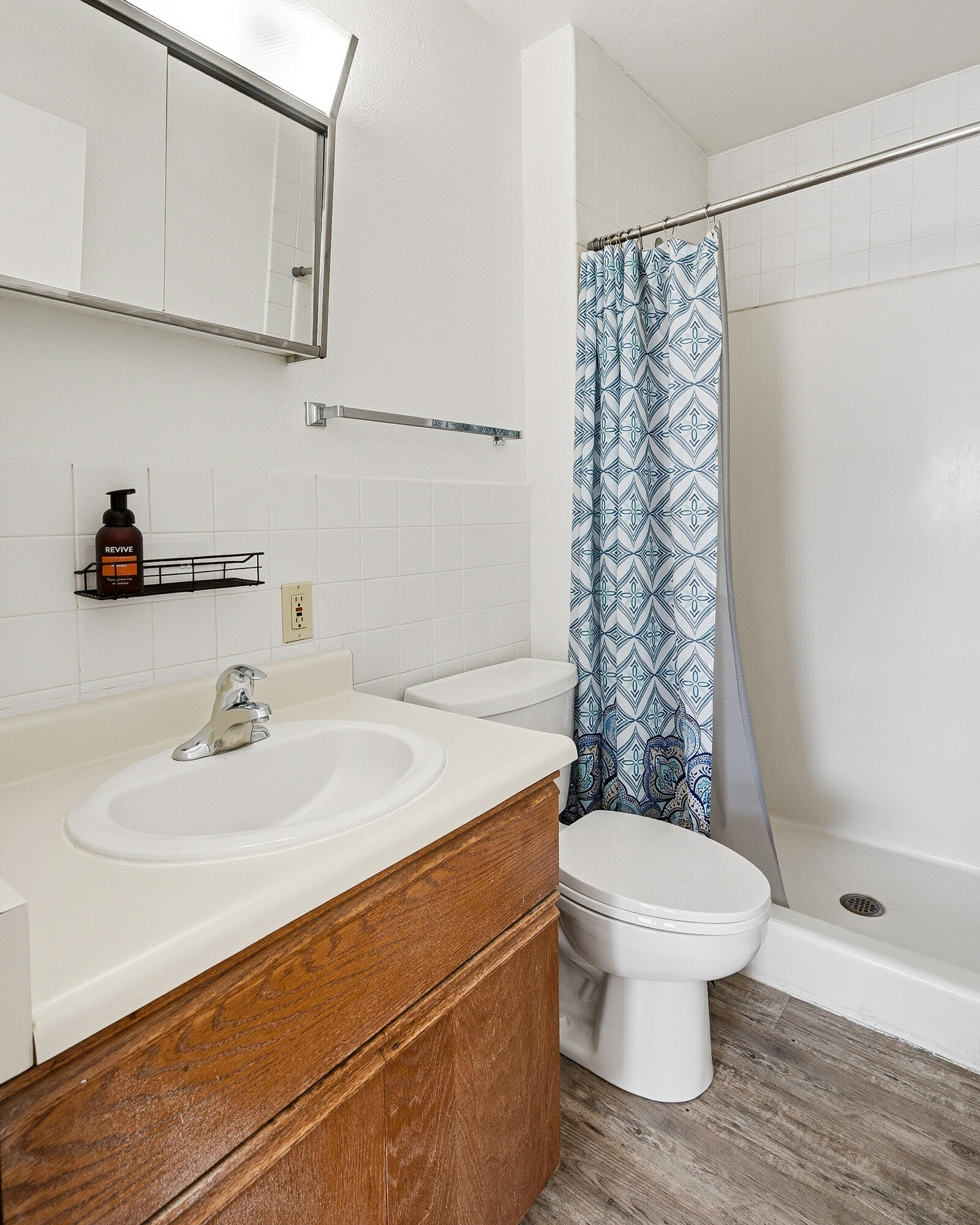 EAST RIDGE - Residential Income