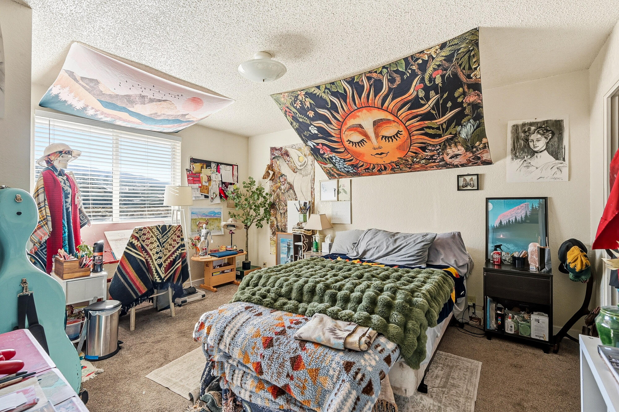 EAST RIDGE - Residential Income