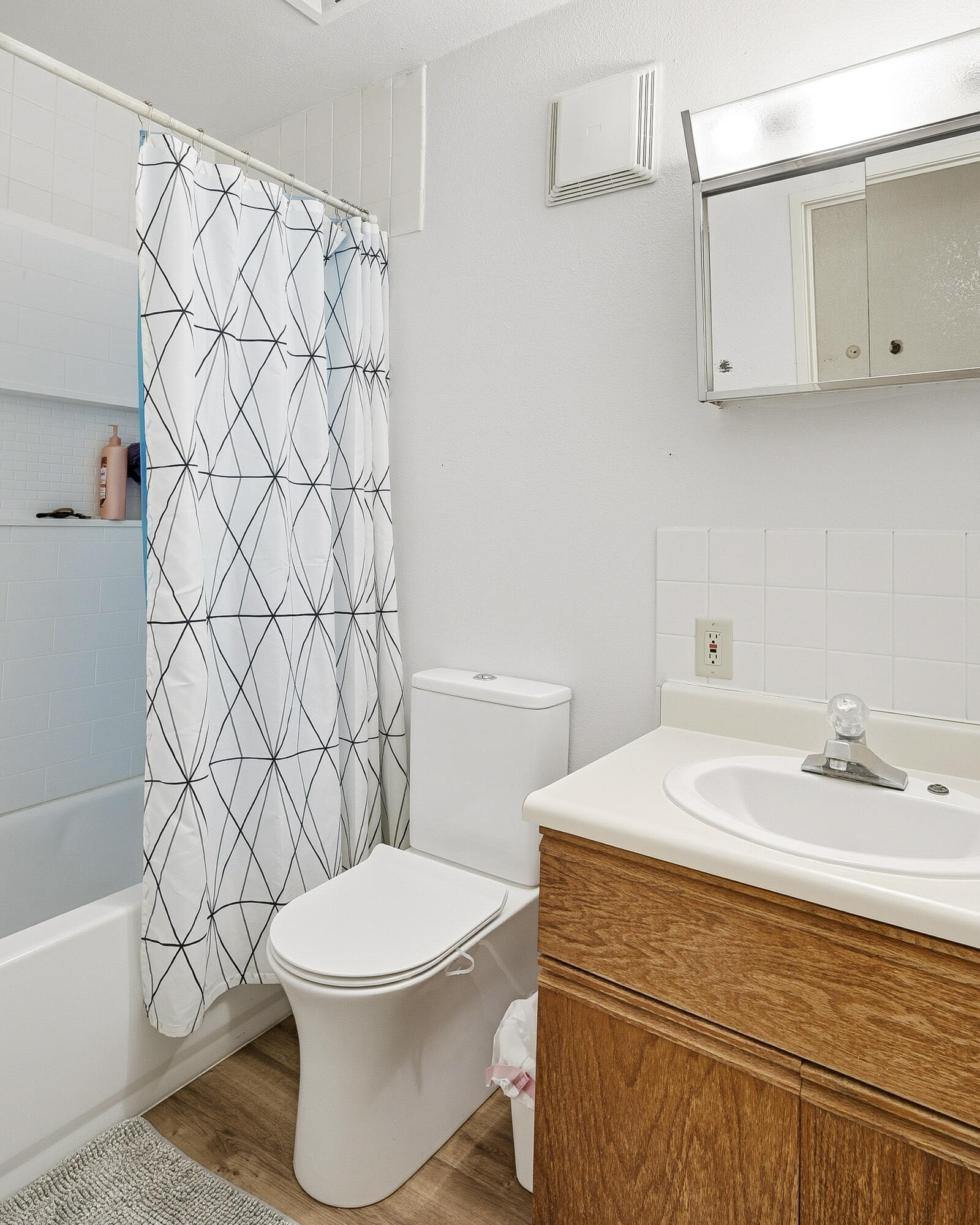 EAST RIDGE - Residential Income