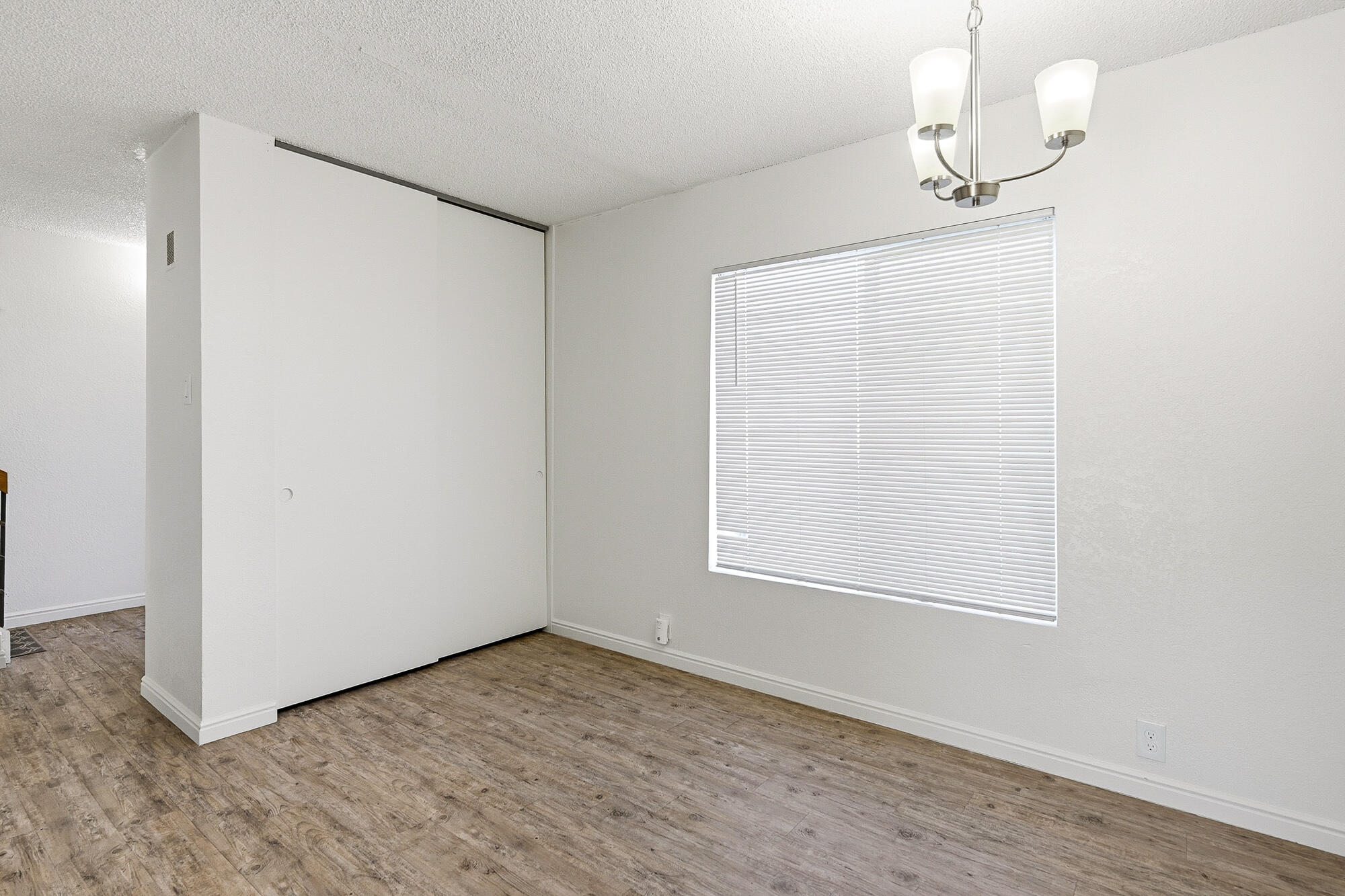 EAST RIDGE - Residential Income