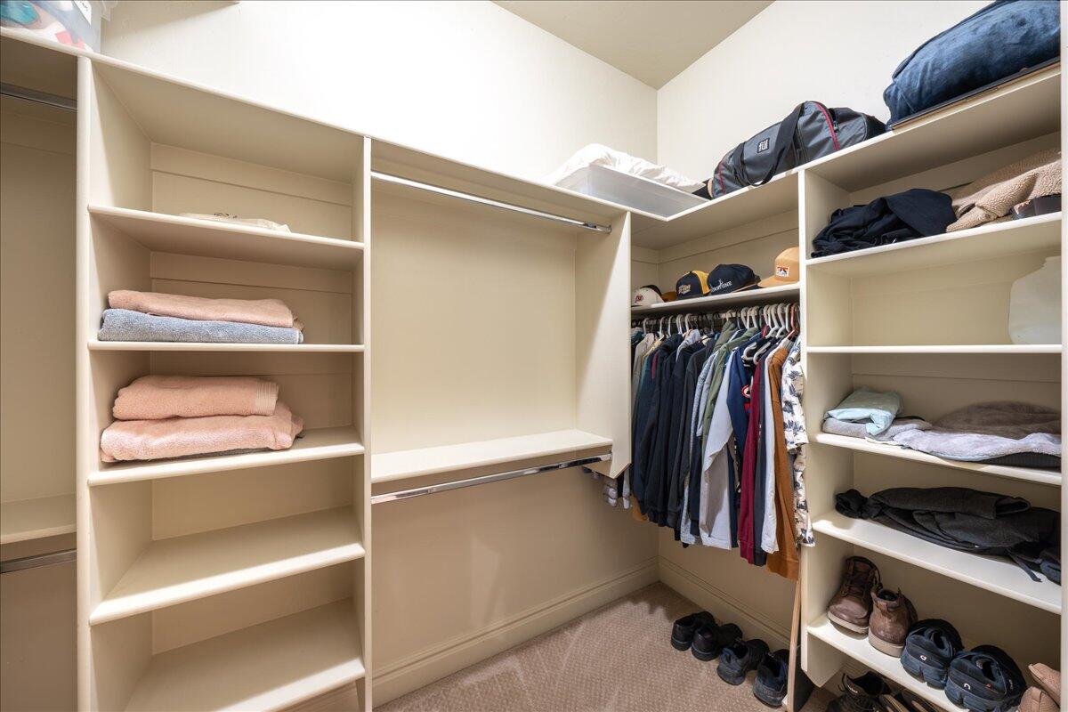 BELLA TERRAZZA AT SUNBROOK - Residential