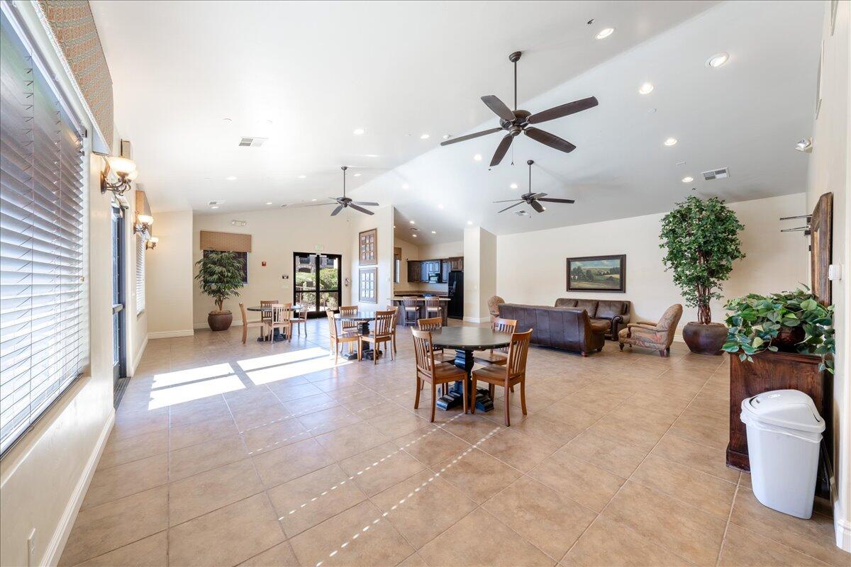 BELLA TERRAZZA AT SUNBROOK - Residential