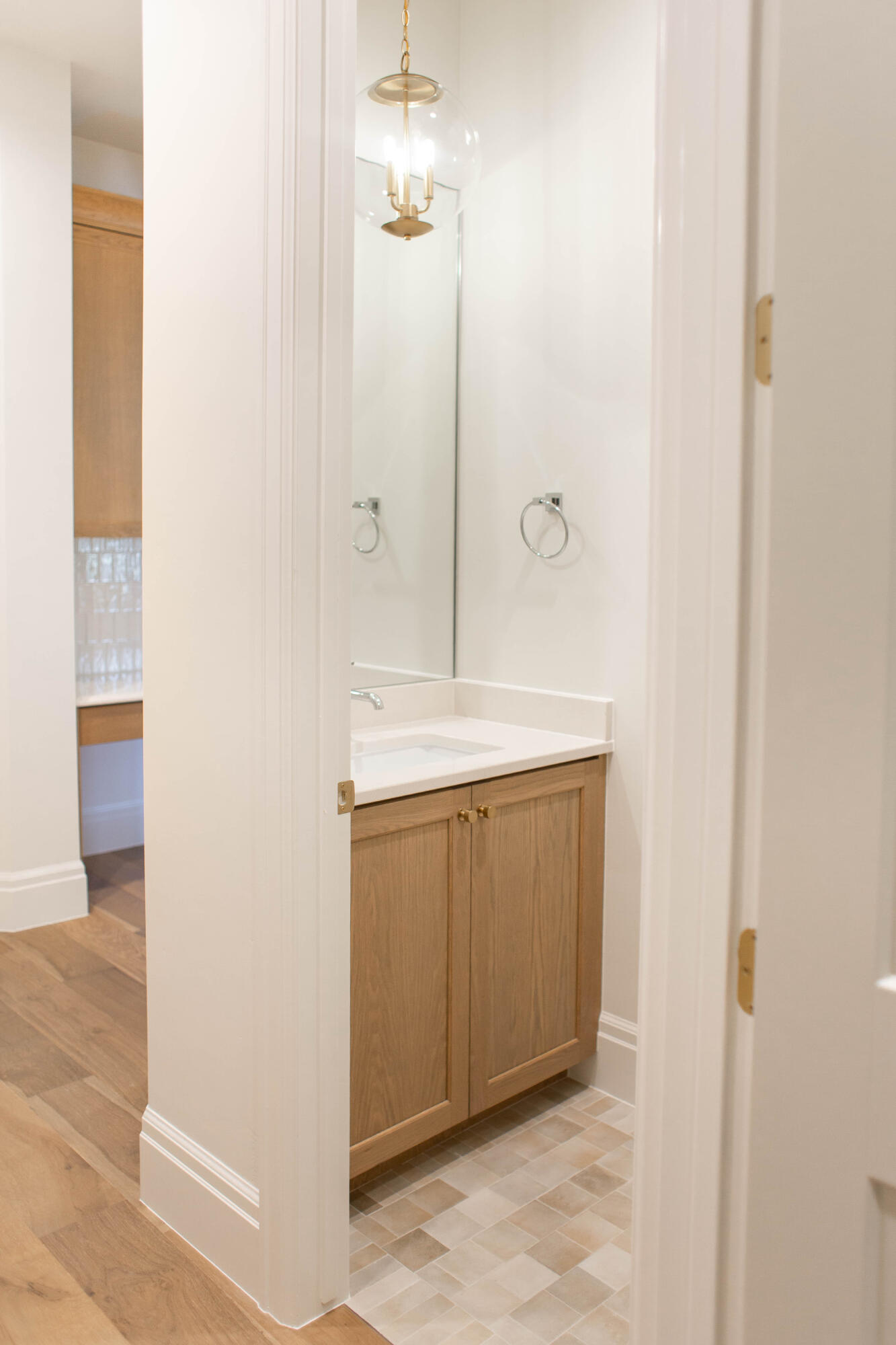 QUEENSRIDGE - Residential