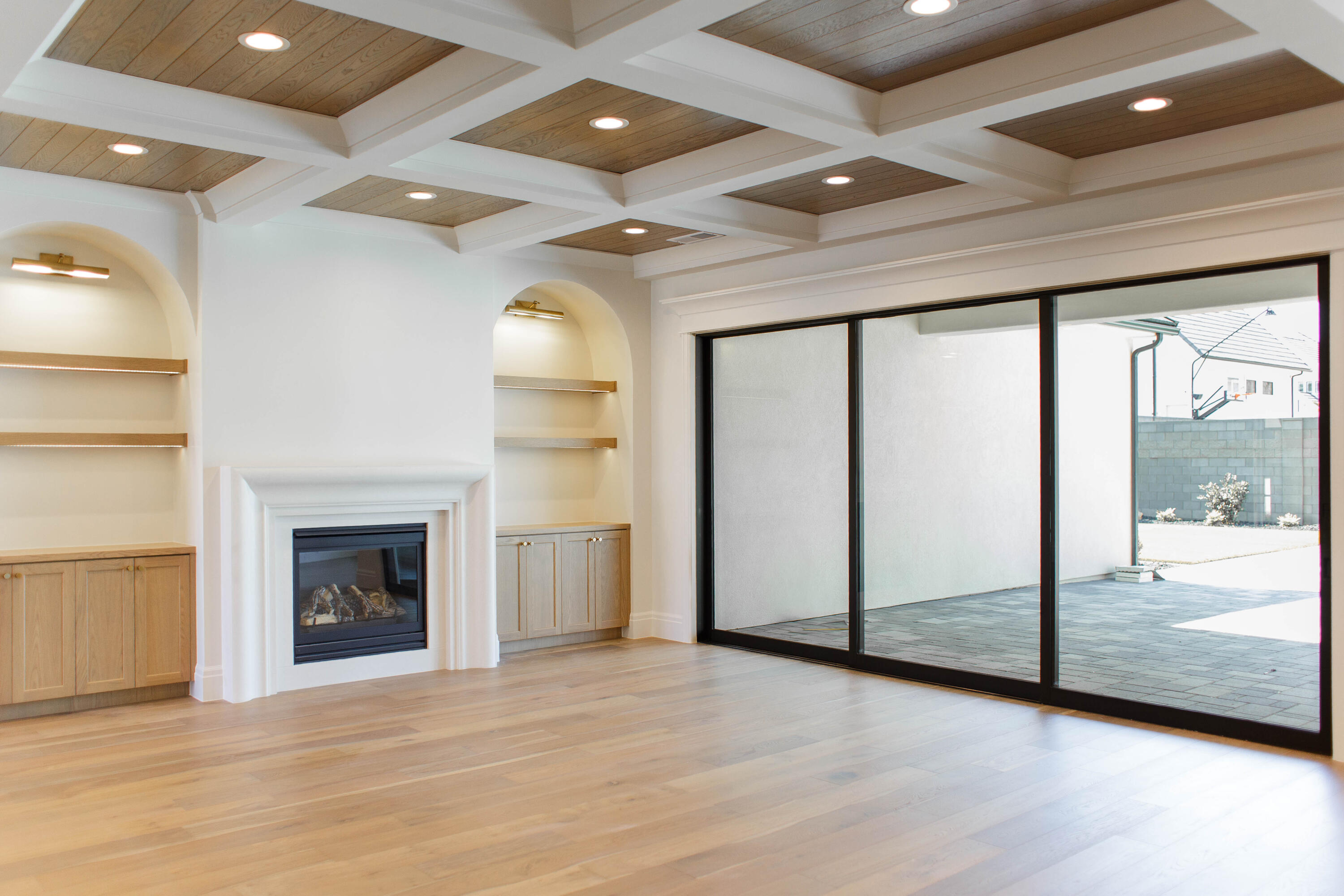 QUEENSRIDGE - Residential