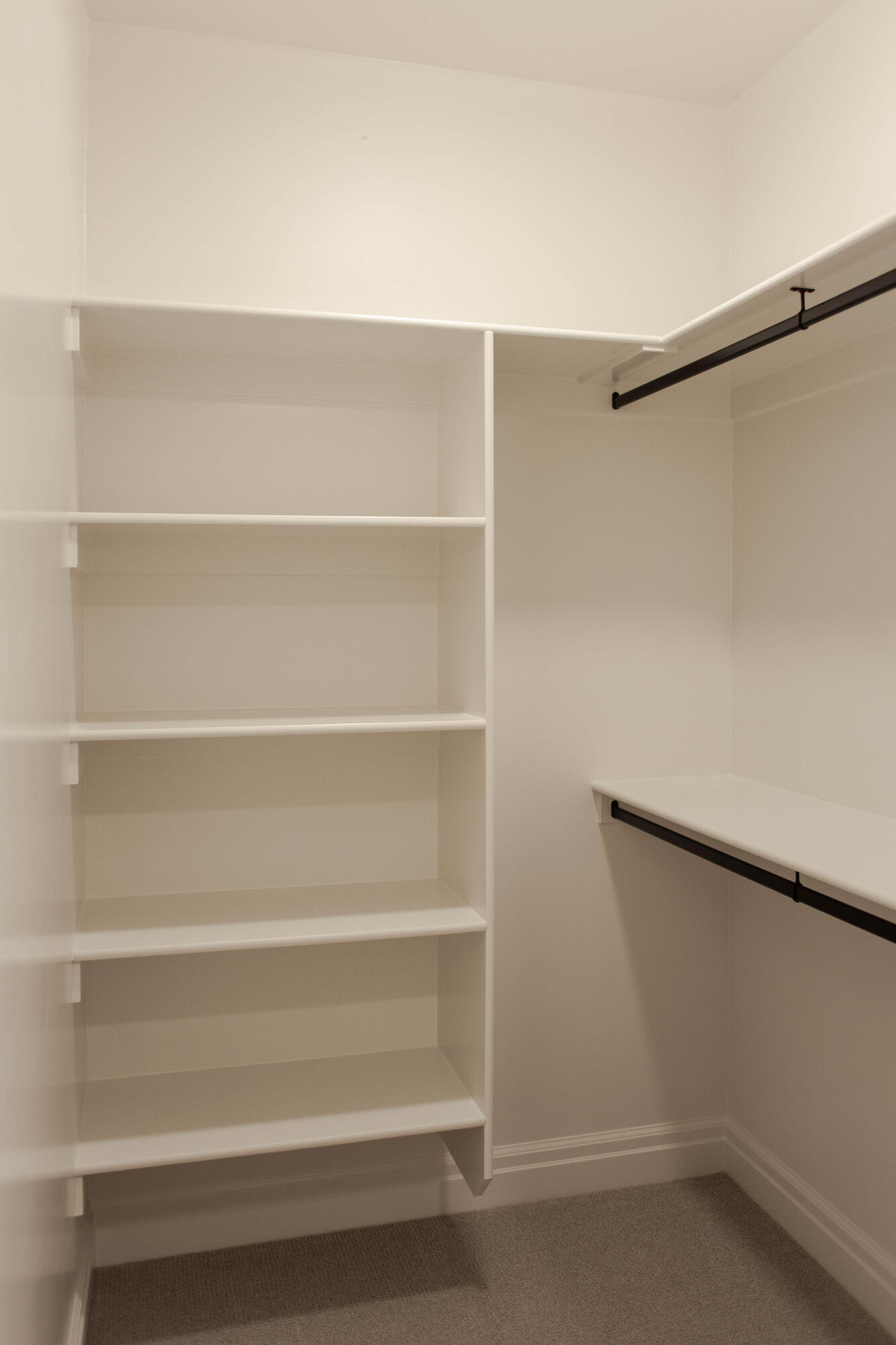 QUEENSRIDGE - Residential